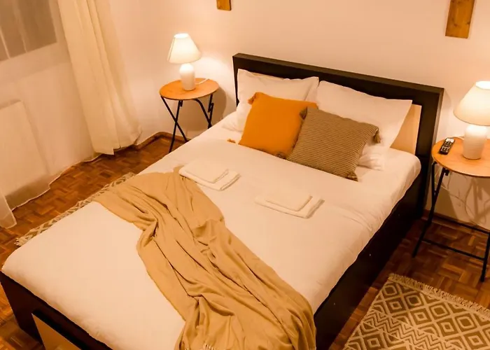 Flh - The French Apartmán