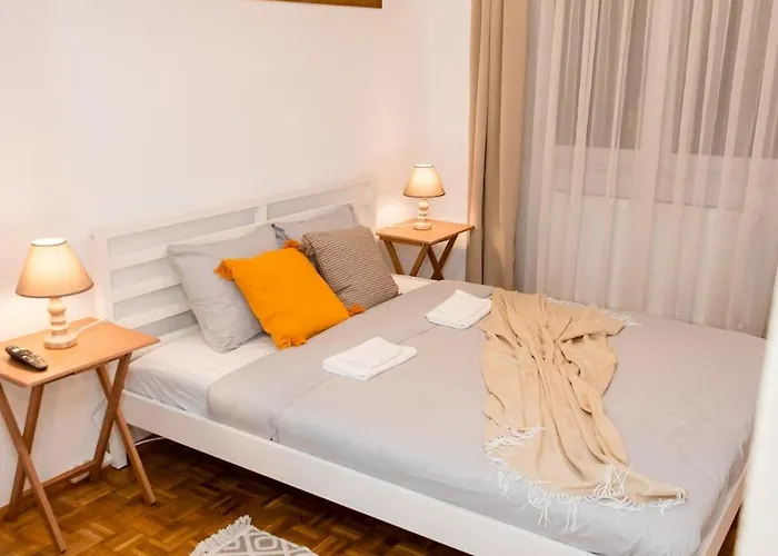 Flh - The French * Bucureşti