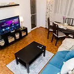 Апартаменти Flh - The French *